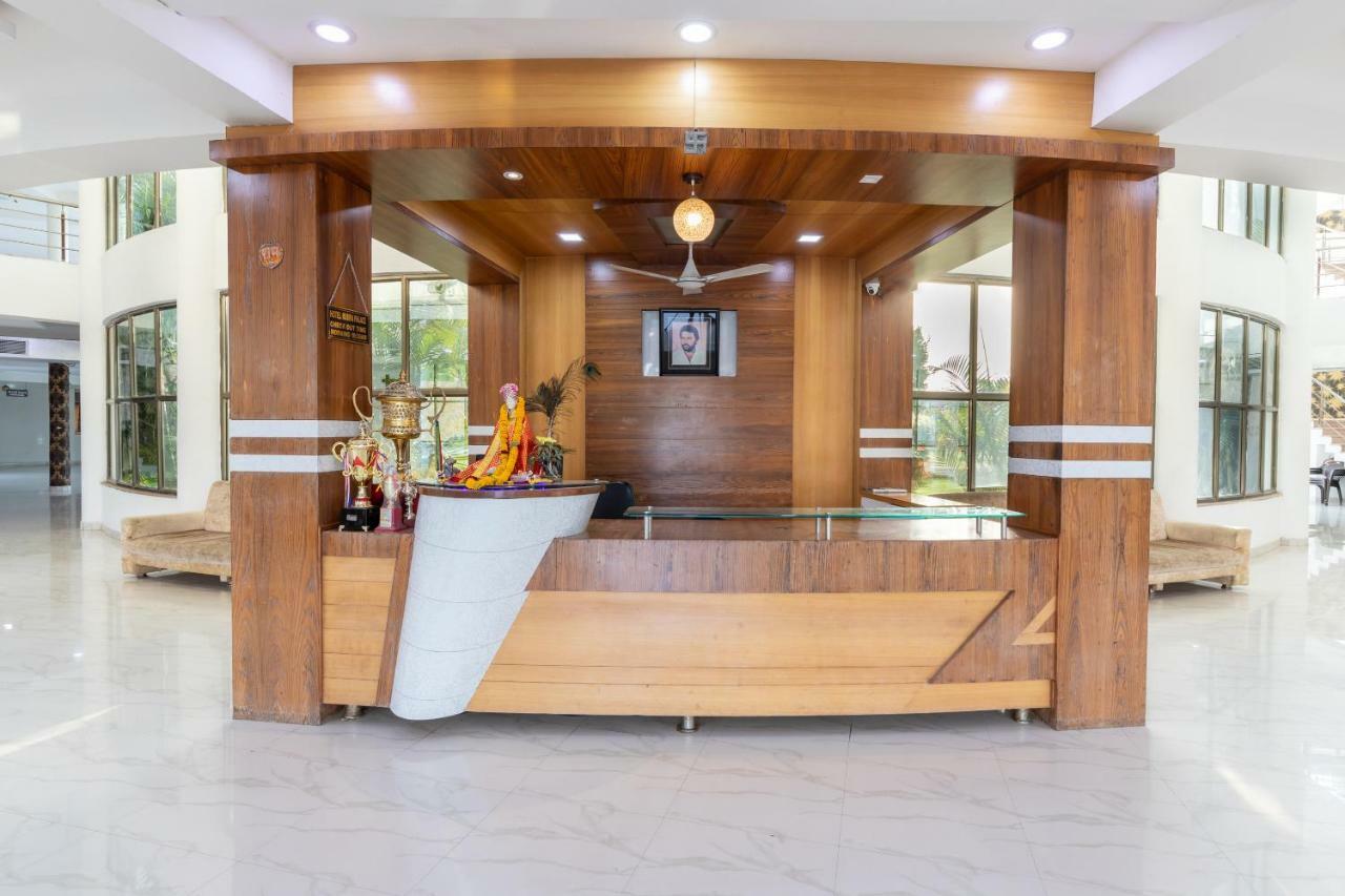 Oyo 42910 Hotel Rudra Palace Ratlām Kültér fotó